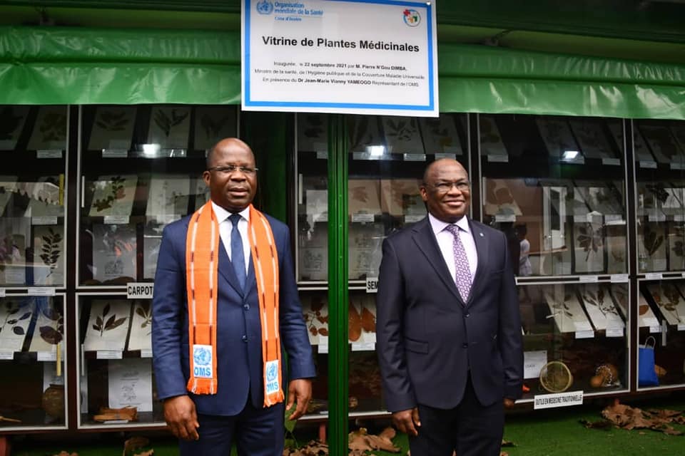 Inauguration du Centre de documentation et de l'information de l'OMS. Inauguration du Centre de documentation et de l'information de l'OMS.