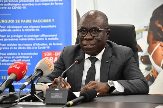 CONFERENCE DE PRESSE relative au point sur le décès d’une parturiente survenue au CHU D’ANGRE 2022. CONFERENCE DE PRESSE relative au point sur le décès d’une parturiente survenue au CHU D’ANGRE 2022.